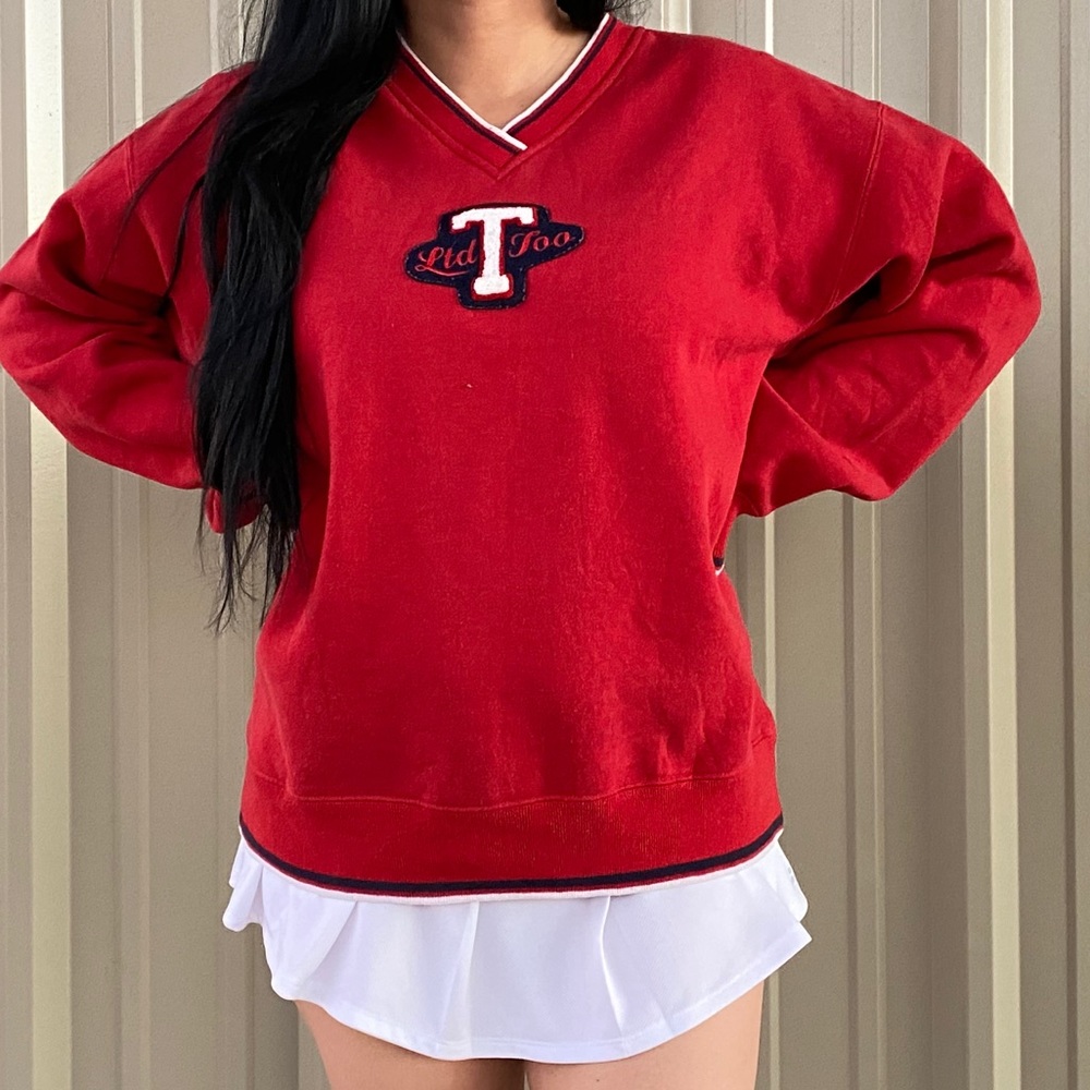 Vintage V-neck red sweater